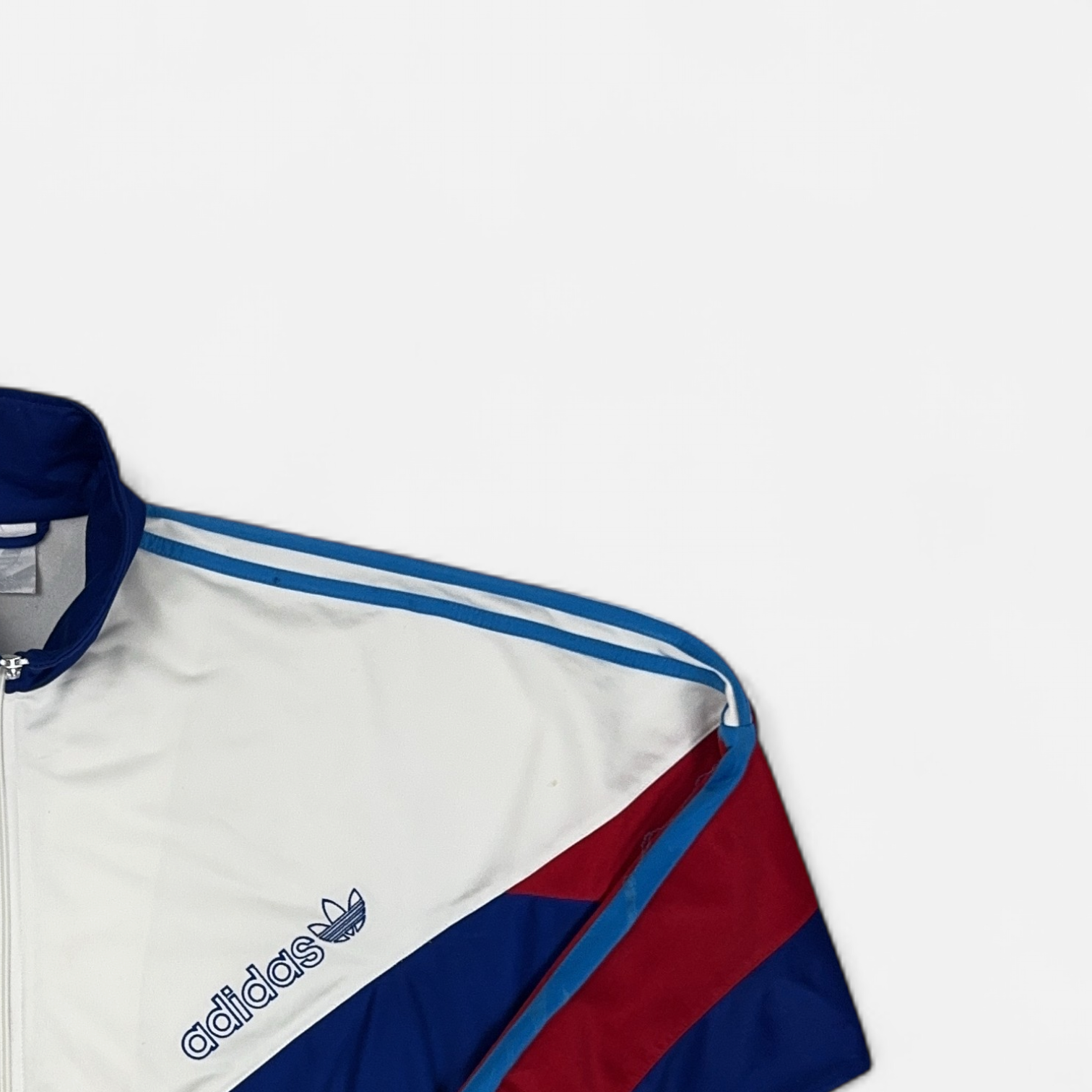 Vintage Adidas White Trackjacket (M)