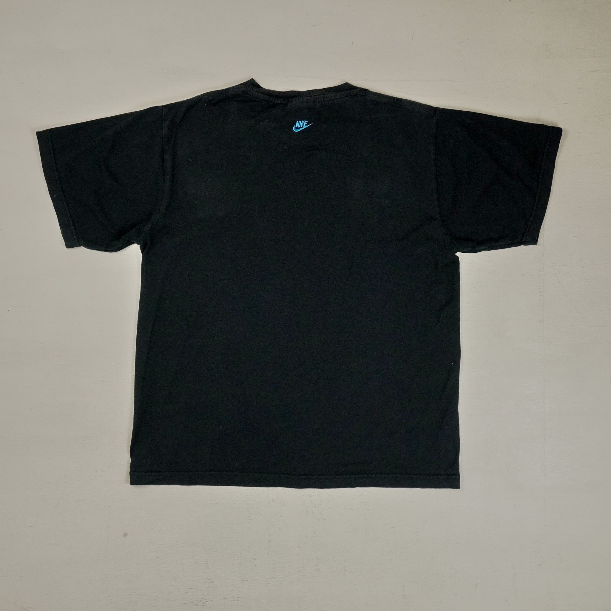 Vintage Nike Black T-shirt (M)