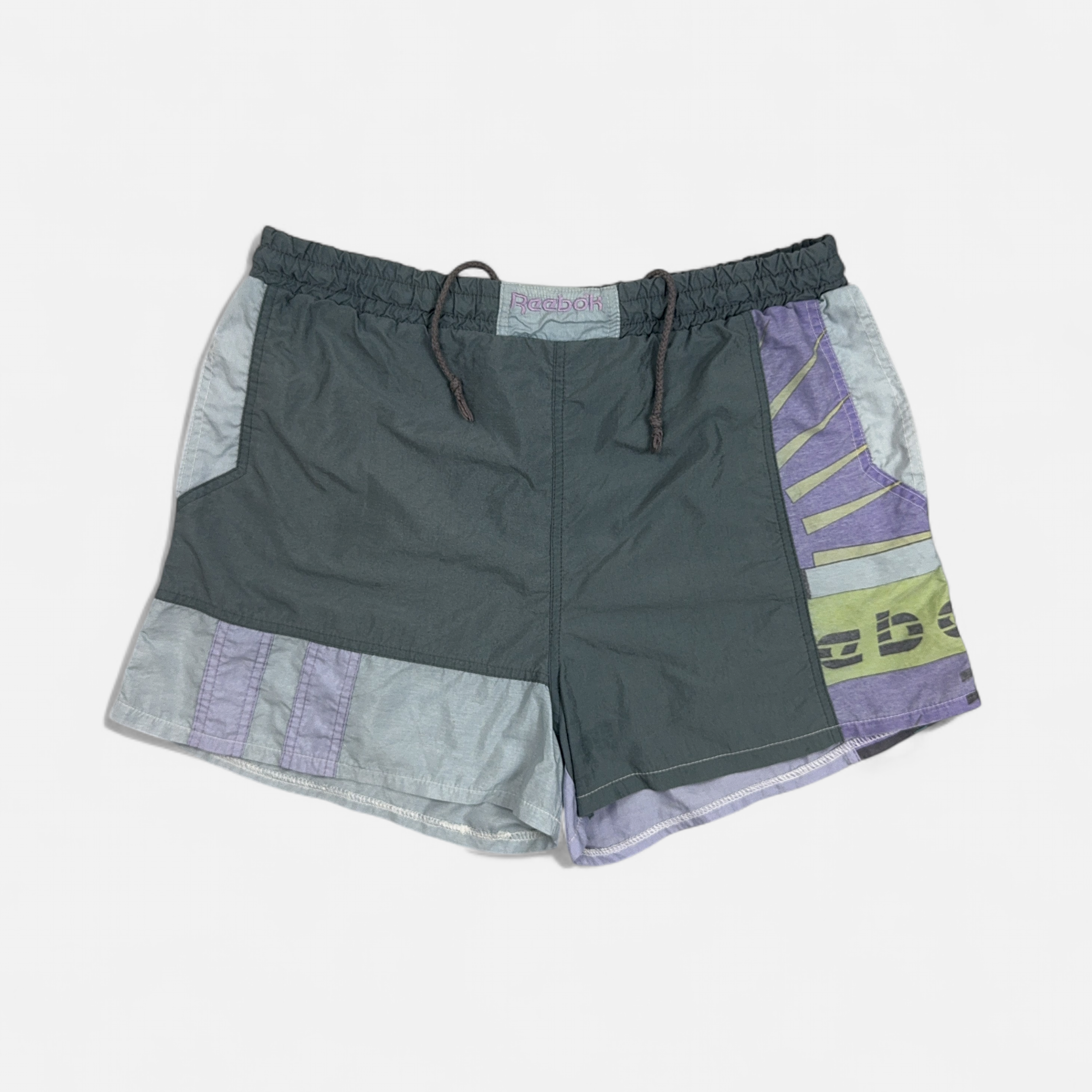 Vintage Reebok Multicoloured Shorts (M)