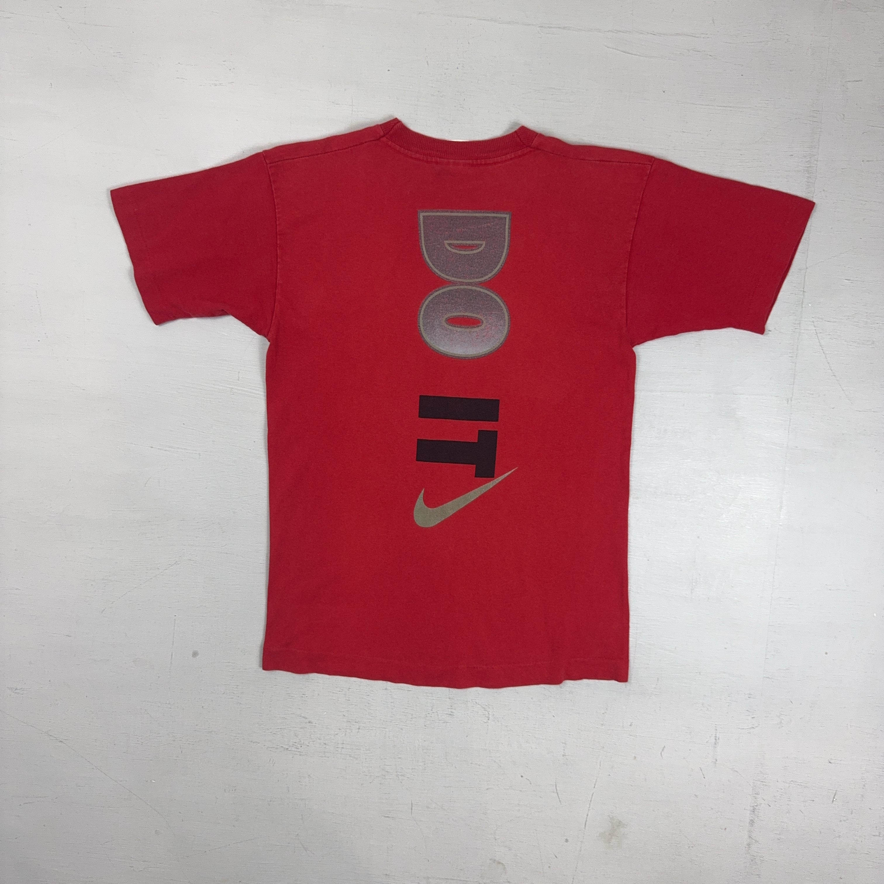Vintage Nike Red T-shirt (S)